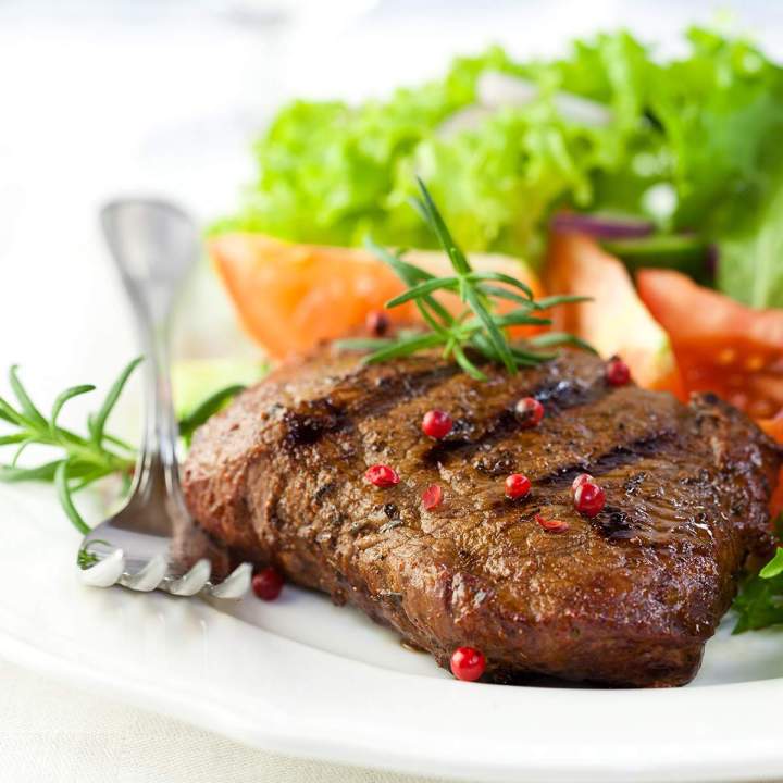 Pièce de bœuf grillée La Réunion